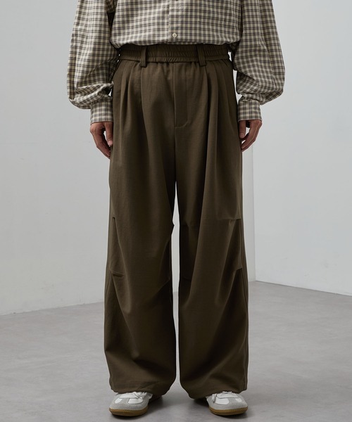 即完売　whatyrrfeel knee tuck slacks 最終値下げ TWO TUCK SLACKS – JieDa WEB STORE