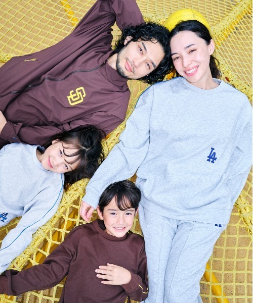 Right-on(ライトオン)の「MLB(エムエルビー)【メンズ】ナイロンブルゾン(ブルゾン・メンズ・ブラウン/ブラック/ネイビー・M/XL/L)」の6枚目の写真