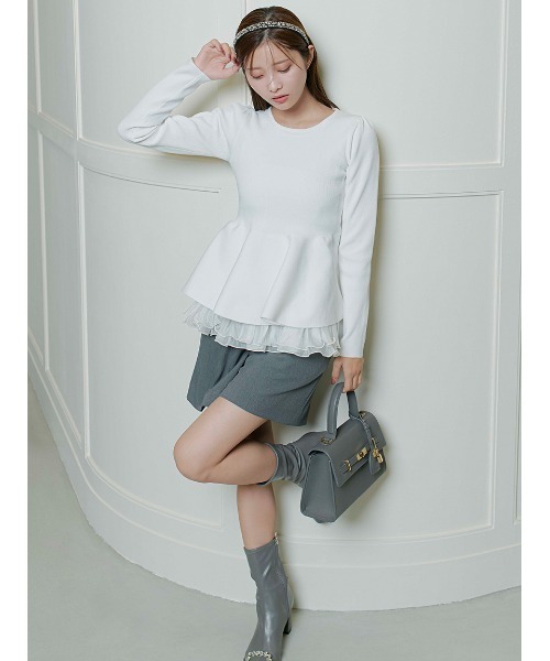 CELFORD（セルフォード）の「ペプラムドッキングニットプルオーバー（ニット/セーター・レディース・アイボリー/ブラック/サックスブルー・36/38）」の6枚目の写真