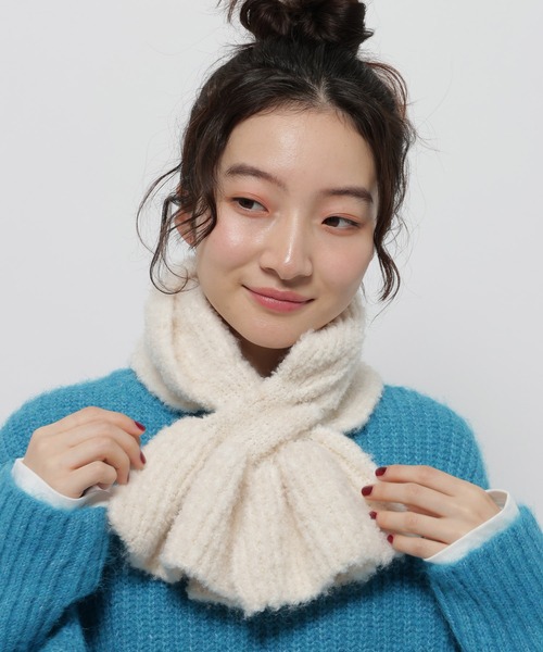 niko and...（ニコアンド）の「オリジナルフリルニットティペット（マフラー・レディース・グリーン/ボルドー/ナチュラル・0）」の2枚目の写真