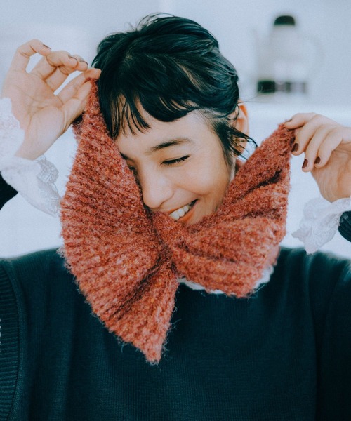 niko and...（ニコアンド）の「オリジナルフリルニットティペット（マフラー・レディース・グリーン/ボルドー/ナチュラル・0）」の3枚目の写真