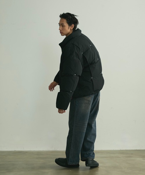 BLANK HOTEL(ブランクホテル)の「Rivet & Tuck Design Down Jacket / リベットタックデザインダウンジャケット(ダウンジャケット/コート・メンズ・ブラック・L/M)」の17枚目の写真