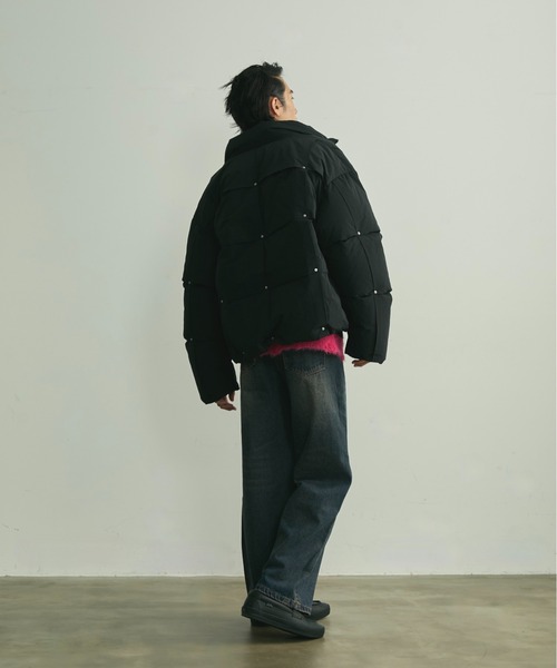 BLANK HOTEL(ブランクホテル)の「Rivet & Tuck Design Down Jacket / リベットタックデザインダウンジャケット(ダウンジャケット/コート・メンズ・ブラック・L/M)」の20枚目の写真
