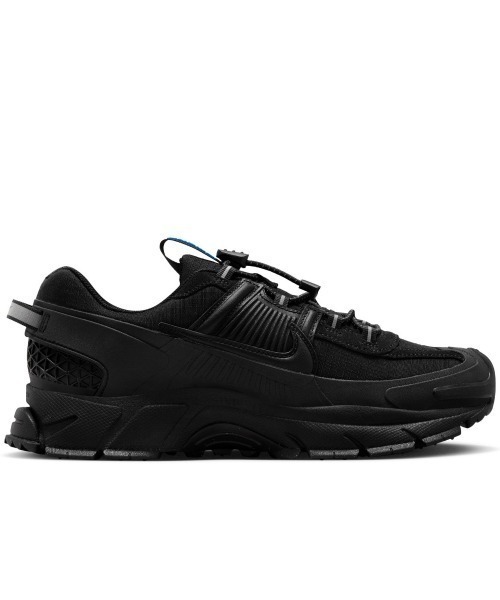 NIKE(ナイキ)の「NIKE Zoom Vomero Roam(ナイキ ウィメンズ ズーム ボメロ ローム)(スニーカー・レディース・ブラック系・23cm/23.5cm/24cm/24.5cm/25cm)」の5枚目の写真