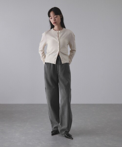 ADAM ET ROPE'（アダムエロペ）の「【AMOMENTO for ADAM ET ROPE'】別注DRAWSTRING DENIM PANTS（その他パンツ・レディース・チャコールグレー/ブラック/ブルー系その他4・S）」の21枚目の写真