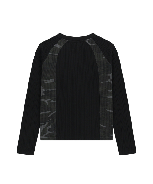 AAKAM（アーカム）の「Side Camo Raglan Long Sleeve (Black)（Tシャツ/カットソー・レディース・その他・1/2）」の2枚目の写真