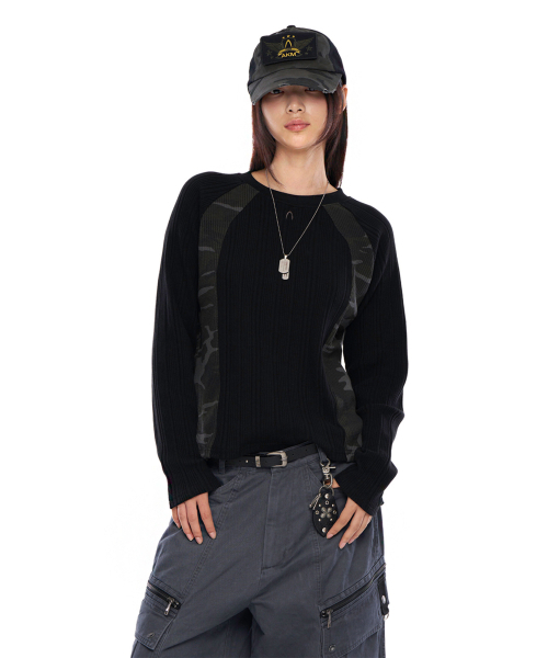 AAKAM（アーカム）の「Side Camo Raglan Long Sleeve (Black)（Tシャツ/カットソー・レディース・その他・1/2）」の7枚目の写真