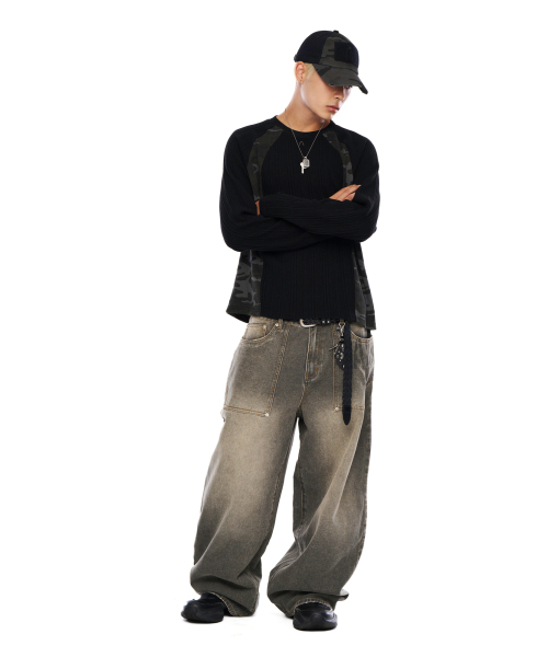 AAKAM（アーカム）の「Side Camo Raglan Long Sleeve (Black)（Tシャツ/カットソー・レディース・その他・1/2）」の10枚目の写真