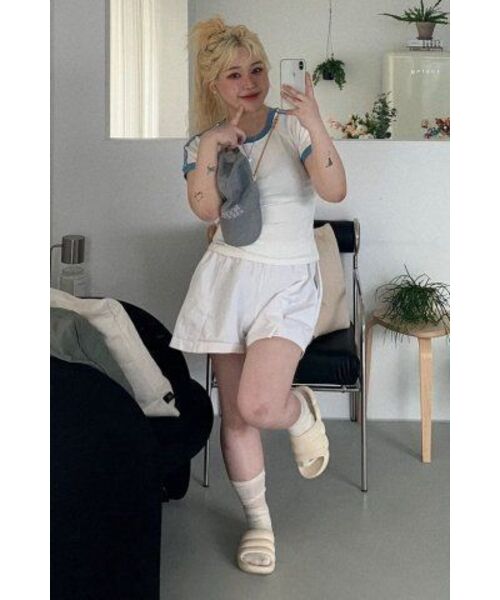 ROCKCAKE(ロックケーキ)の「Sports 96 Lace Crop Top - White(Tシャツ/カットソー・レディース・その他・SMALL)」の9枚目の写真