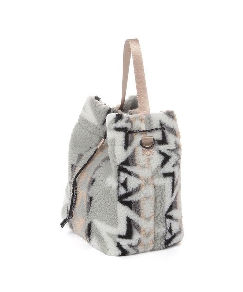 PENDLETON（ペンドルトン）の「【PENDLETON(ペンドルトン)】巾着ボアバック（ハンドバッグ・レディース・ライトグレー/ベージュ・FREE）」の4枚目の写真