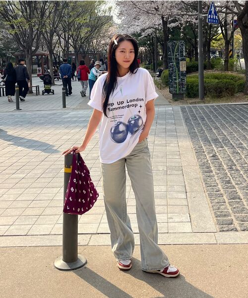Verdnt（バーダント）の「ブルーチェリー半袖Tシャツ[ホワイト]（Tシャツ/カットソー・レディース・ホワイト・LARGE/X-SMALL/SMALL/MEDIUM）」の2枚目の写真