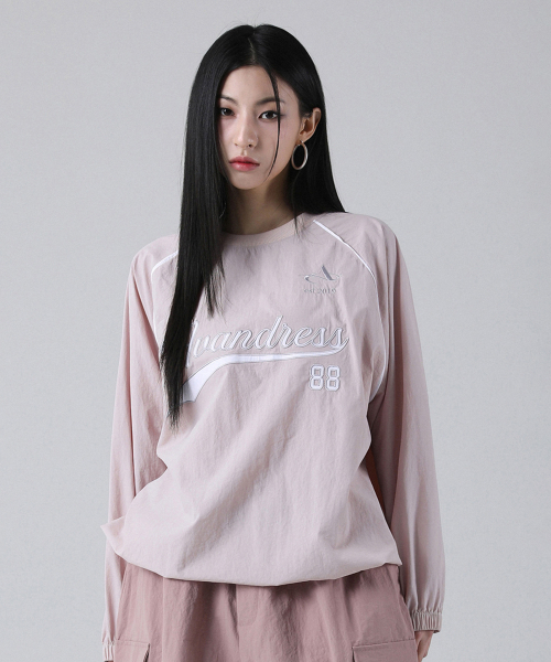 AVANDRESS(アバンドレス )の「Crispy Nylon Sweat Shirt - 4COL(スウェット・レディース・ネイビー/ライトグレー/ピンク/ホワイト・LARGE/MEDIUM)」の12枚目の写真
