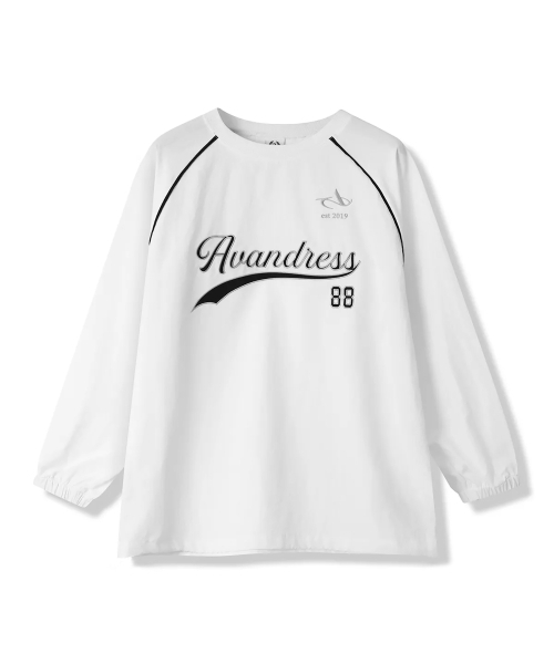 AVANDRESS(アバンドレス )の「Crispy Nylon Sweat Shirt - 4COL(スウェット・レディース・ネイビー/ライトグレー/ピンク/ホワイト・LARGE/MEDIUM)」の5枚目の写真