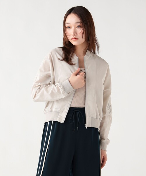 BEAMS HEART(ビームスハート)の「コットン ショート MA-1(MA-1・レディース・ライトグレー/ベージュ/ブラック・FREE)」の7枚目の写真