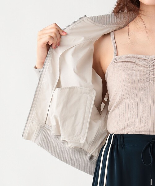 BEAMS HEART(ビームスハート)の「コットン ショート MA-1(MA-1・レディース・ライトグレー/ベージュ/ブラック・FREE)」の8枚目の写真