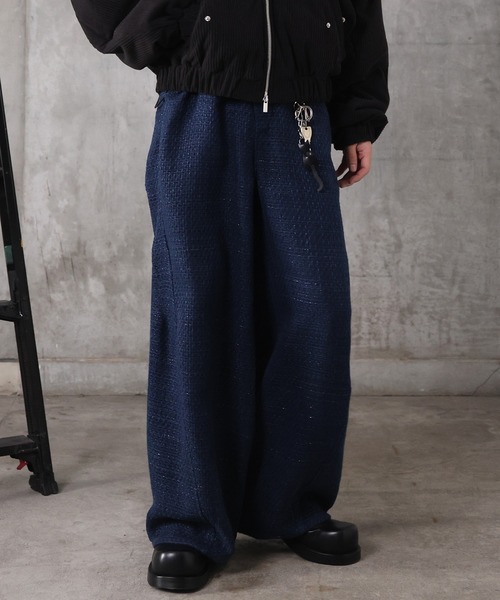 Confirm（コンファーム）の「ツイード バレルレッグ 3Dパンツ メンズ レディース ユニセックス（スラックス・メンズ・ネイビー/ブラック・S/M/L）」の11枚目の写真