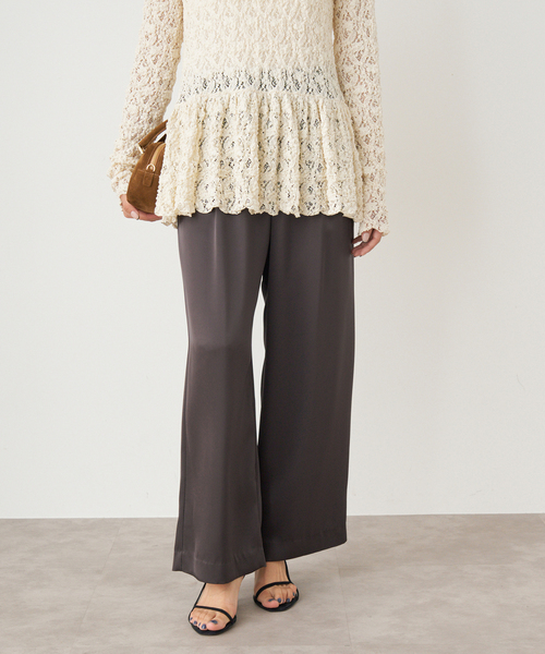 IENA（イエナ）の「《追加2》ダブルサテンイージーパンツ（その他パンツ・レディース・ブラウン/ネイビー・34/36/38/40）」の20枚目の写真