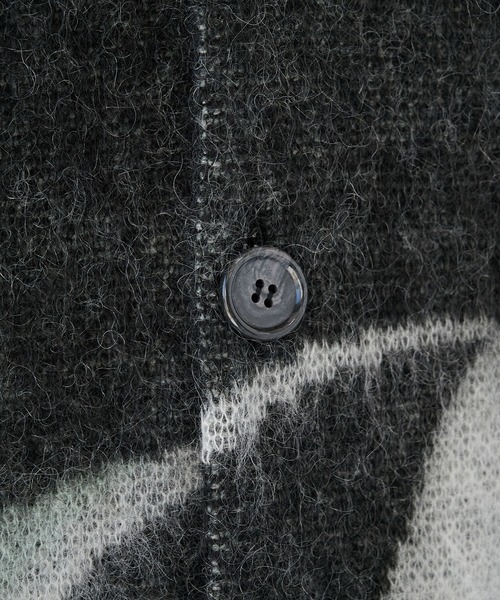 WRAPINKNOT（ラッピンノット）の「【WRAPINKNOT/ラッピンノット】別注 Mohair Jacquard Cardigan（カーディガン/ボレロ・メンズ・ブラック/ホワイト・3/2）」の16枚目の写真