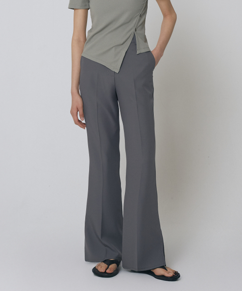 Express Holiday(エクスプレスホリデー)の「テーラードフレアパンツ_チャコール(スラックス・レディース・その他・SMALL/MEDIUM)」の1枚目の写真
