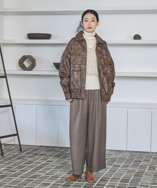 LAKOLE（ラコレ）の「フリンジシャギーベスト / 634875（ベスト・レディース・アイボリー/ブラック/グリーン・FREE）」の4枚目の写真