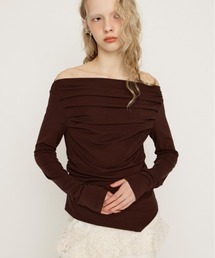 SLY（スライ）の「【2026SS新作】OFF SHOULDER TUCK TOPS オフショルダー タック トップス 春服（Tシャツ/カットソー）」