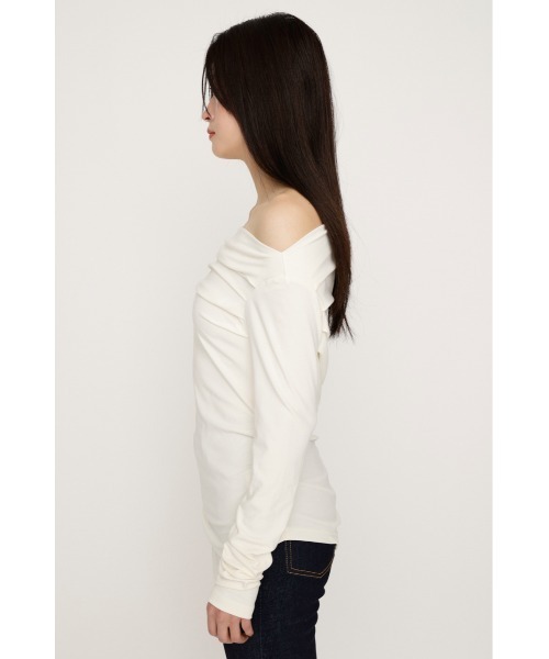 SLY（スライ）の「【2026SS新作】OFF SHOULDER TUCK TOPS オフショルダー タック トップス 春服（Tシャツ/カットソー・レディース・オフホワイト/杢グレー/ブラウン/ピンク/ブラック・FREE）」の13枚目の写真