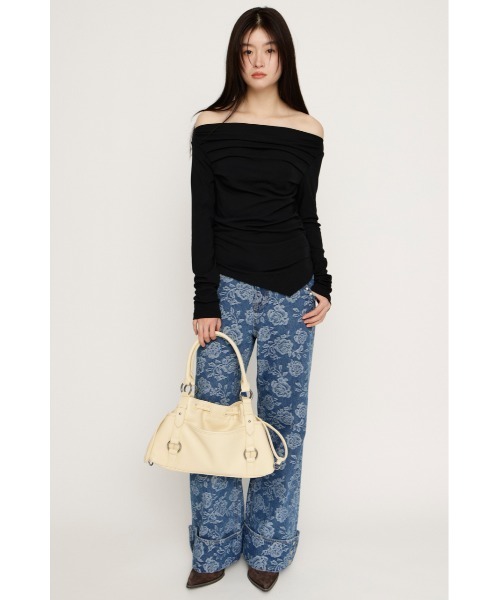 SLY（スライ）の「【2026SS新作】OFF SHOULDER TUCK TOPS オフショルダー タック トップス 春服（Tシャツ/カットソー・レディース・オフホワイト/杢グレー/ブラウン/ピンク/ブラック・FREE）」の17枚目の写真