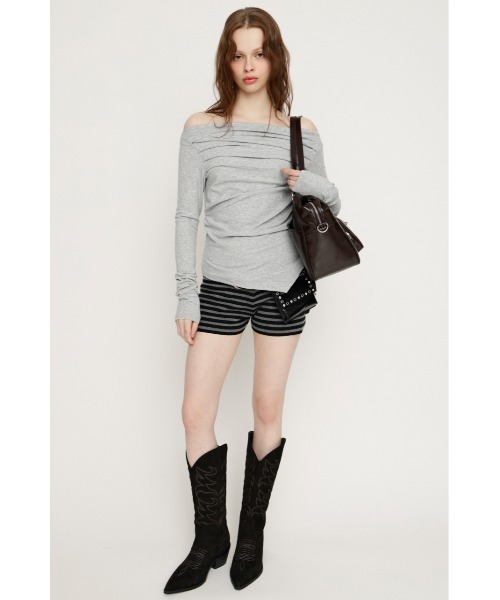 SLY オフショルダータックトップスOFF SHOULDER TUCK TOPS 2026SS新作】OFF SHOULDER TUCK TOPS オフショルダー タック トップス