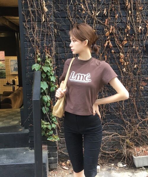 LMCの「WM ニュークラシックロゴクロップドTシャツ ホワイト(Tシャツ/カットソー・レディース・その他・S/M)」の10枚目の写真