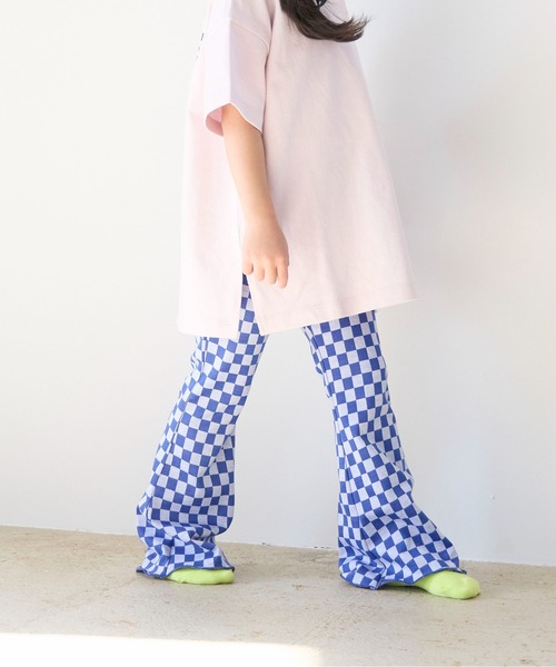 LOWRYS FARM（ローリーズファーム）の「カットＪＱフレアパンツ　640718（その他パンツ・キッズ・ブルー/ピンク/ブラック・150cm/140cm/130cm/120cm/110cm）」の3枚目の写真