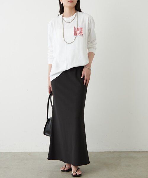 LOUNGEDRESS（ラウンジドレス）の「カットジョーゼットマーメイドスカート（スカート・レディース・ブラック/アイボリー・SMALL/MEDIUM）」の17枚目の写真