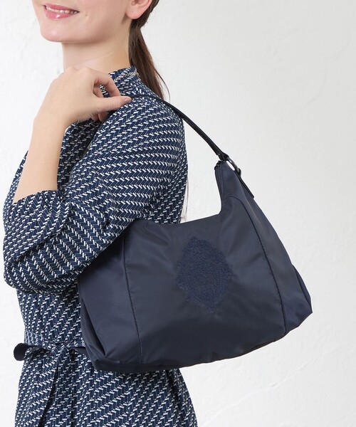 amaca(アマカ)の「DAVISショルダーバッグ(ショルダーバッグ・レディース・ダークネイビー/グレー系その他2/ブルー系その他2・FREE)」の6枚目の写真