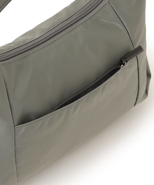 amaca(アマカ)の「DAVISショルダーバッグ(ショルダーバッグ・レディース・ダークネイビー/グレー系その他2/ブルー系その他2・FREE)」の15枚目の写真