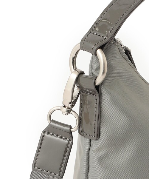 amaca(アマカ)の「DAVISショルダーバッグ(ショルダーバッグ・レディース・ダークネイビー/グレー系その他2/ブルー系その他2・FREE)」の16枚目の写真