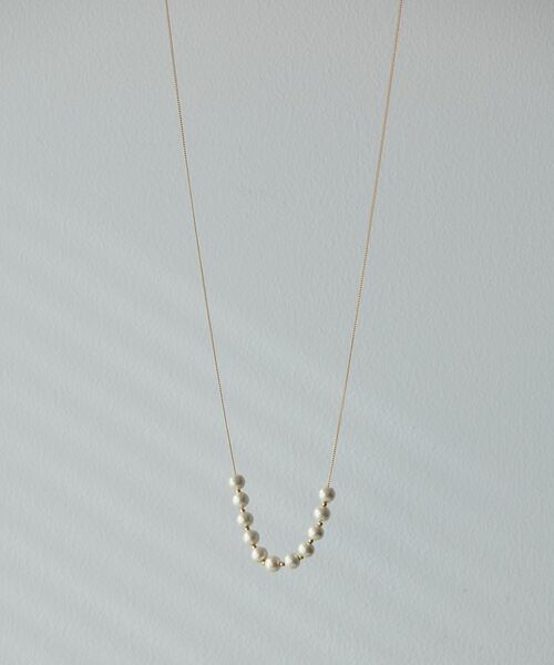 YECCA VECCA(イェッカヴェッカ)の「2wayコットンパールスライドラリエット(ネックレス・レディース・シルバー/ゴールド・FREE)」の3枚目の写真