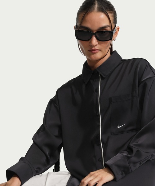 NIKE(ナイキ)の「NIKE AS W NSW OFFLN WVN STN LS TOP IM0576(その他アウター・レディース・ブラック/オリーブ・S/M)」の6枚目の写真