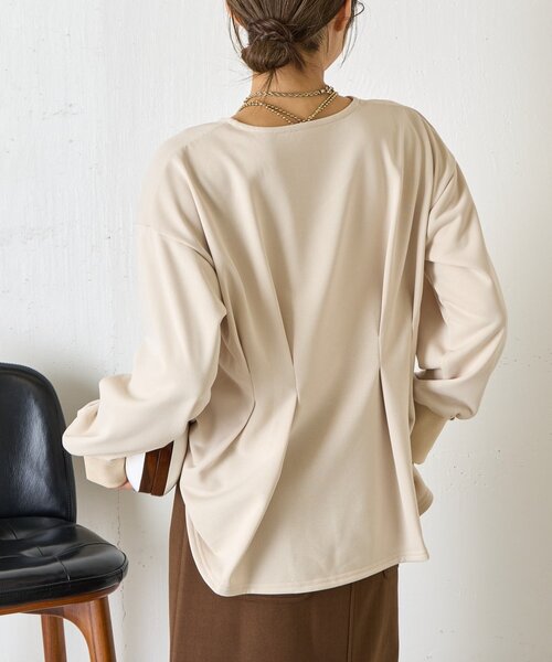 Jena espace merveilleux(ジェナ エスパスメルヴェイユ)の「バックタックプルオーバー(Tシャツ/カットソー・レディース・ネイビー/アイボリー/グレー・FREE)」の2枚目の写真