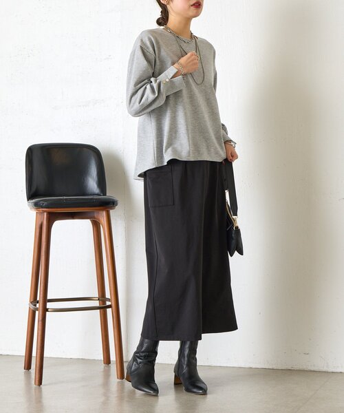 Jena espace merveilleux(ジェナ エスパスメルヴェイユ)の「バックタックプルオーバー(Tシャツ/カットソー・レディース・ネイビー/アイボリー/グレー・FREE)」の17枚目の写真