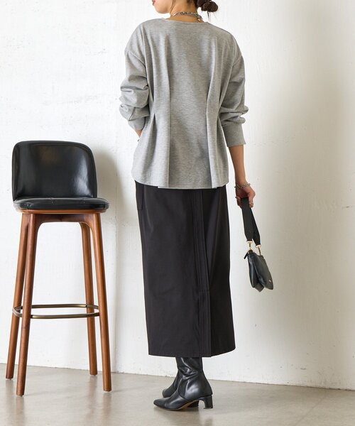 Jena espace merveilleux(ジェナ エスパスメルヴェイユ)の「バックタックプルオーバー(Tシャツ/カットソー・レディース・ネイビー/アイボリー/グレー・FREE)」の18枚目の写真