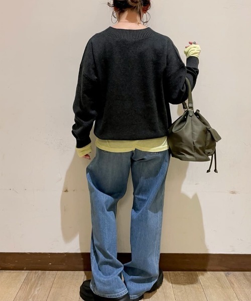 Right-on（ライトオン）の「【HONEYSUCKLE ROSE】シアー クルーネック 長袖Tシャツ (トレンド透け感 / レイヤードスタイル / カジュアルコーデ)（その他トップス・レディース・ブラック/ホワイト/イエロー/ターコイズブルー・L/M）」の15枚目の写真