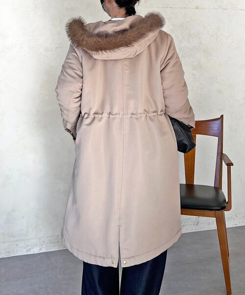 un dix cors(アンディコール)の「ファー取外しコート(その他アウター・レディース・カーキ/ベージュ/ネイビー・FREE)」の6枚目の写真