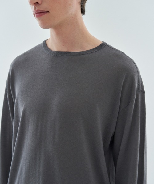 ESTNATION(エストネーション)の「ESTNATION / ウルトラファインウール ロングスリーブニットTシャツ(ニット/セーター・メンズ・ベージュ/ブラウン/チャコールグレー・LARGE/MEDIUM)」の6枚目の写真