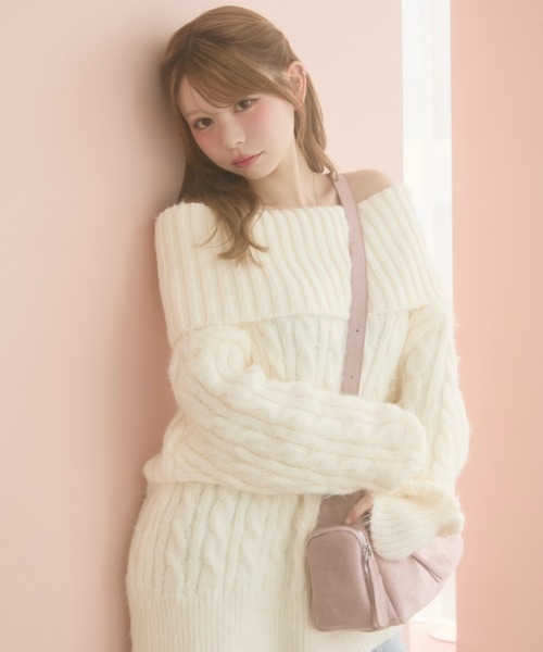 TITTY&CO.(ティティーアンドコー)の「スウェード調ショルダーバッグ(ショルダーバッグ・レディース・ピンク/ブラウン/ベージュ・FREE)」の13枚目の写真