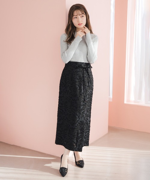 MISCH MASCH（ミッシュマッシュ）の「2026春夏新作 ジャガードタイトスカート（スカート・レディース・ホワイト/ブラック・S/M）」の16枚目の写真