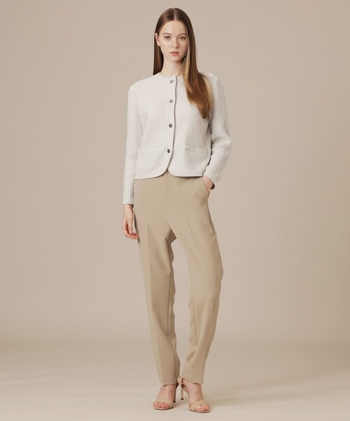 MACKINTOSH LONDON(マッキントッシュ ロンドン)の「ツイードニットジャケット(カーディガン/ボレロ・レディース・ベージュ/ネイビー・38/40)」の4枚目の写真