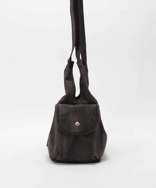 JOINT WORKS（ジョイントワークス）の「Boil Tale/ボイル テール MEGAN BAG(WASHED BLACK)（ショルダーバッグ・レディース・ブラック・FREE）」の4枚目の写真