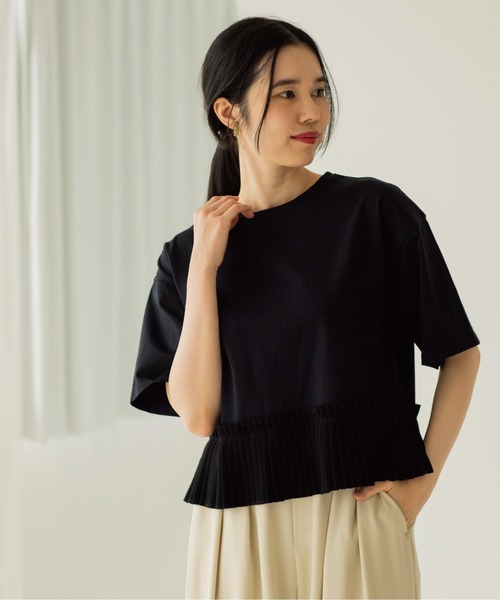 OPAQUE.CLIP(オペークドットクリップ)の「プリーツデザインドッキングトップス(Tシャツ/カットソー・レディース・ホワイト/チャコール/ブラウン系その他/ブラック・40/38)」の21枚目の写真