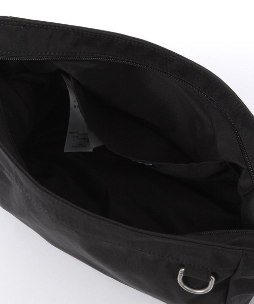niko and...（ニコアンド）の「Dカンポケットサイドバッグ（ショルダーバッグ・メンズ・ブラック/ライトグレー・FREE）」の16枚目の写真