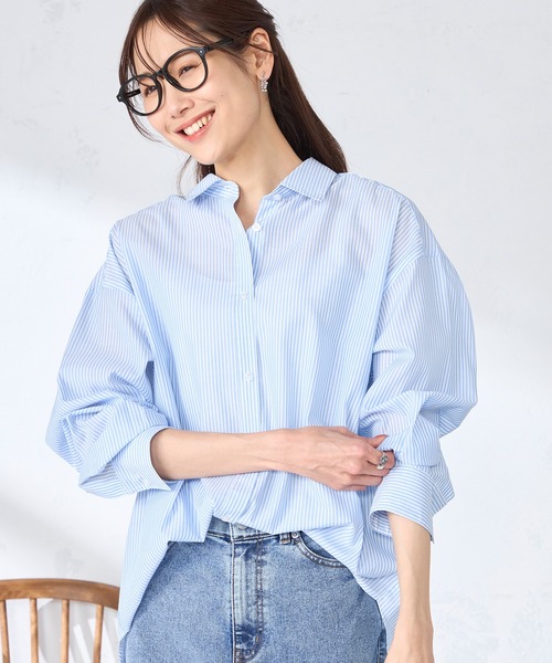 GALLORIA（ギャローリア）の「ストライプシャツ（シャツ/ブラウス・レディース・ライトブルー/ネイビー・L/LL/M/S）」の2枚目の写真