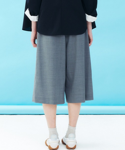 LE CIEL BLEU（ルシェルブルー）の「プリーツハーフパンツ / Pleated Half Pants（その他パンツ・レディース・グレー/マルチ/ブラック・34/36/38）」の12枚目の写真